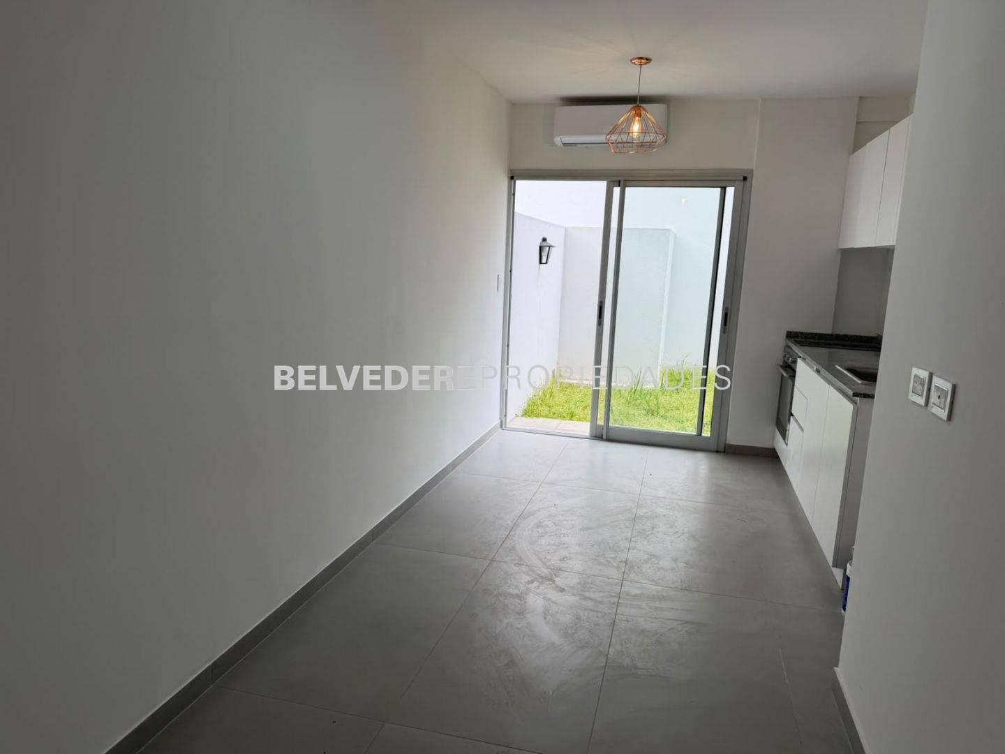 Foto de Departamento 3 ambientes a estrenar con patio y cochera doble - Banfield, imagen 1