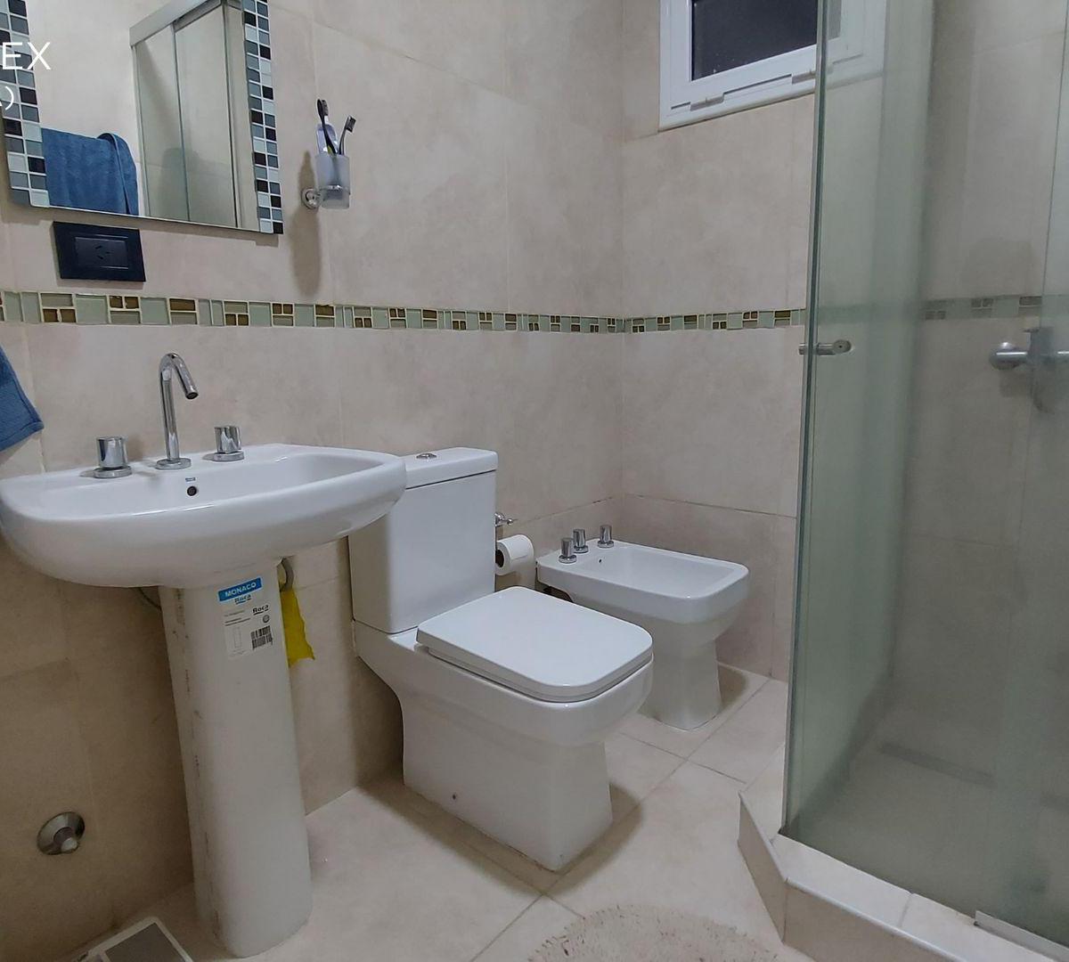 Venta Complejo Casas y Local Comercial 2
