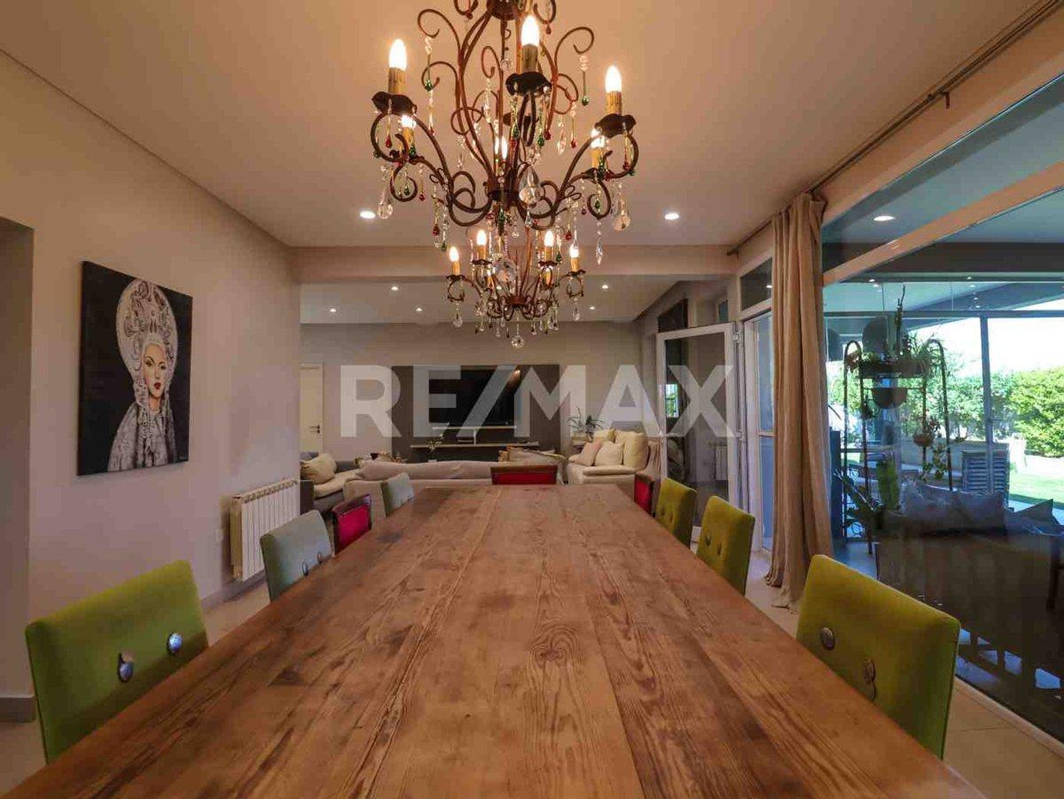 Venta Casa Nivel Gerencial Manzanar Millenium 1