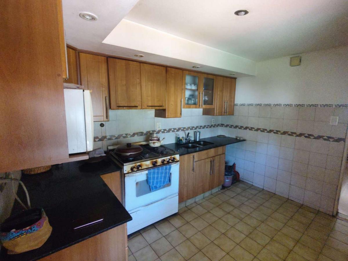 Venta Casa 4 Dorms. C/cochera Manzanar Cipolletti 3