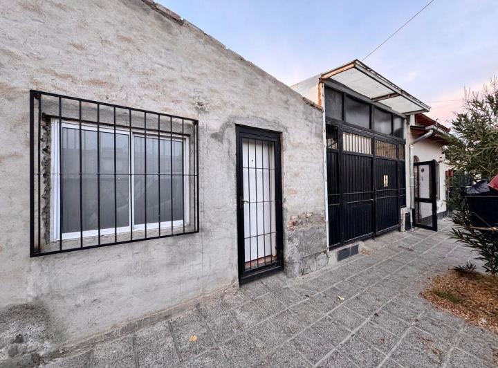 VENTA CASA 4 DORMITORIOS + DEPARTAMENTO 1