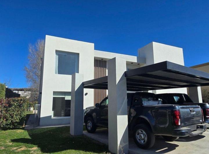 ALQUILER CASA BARRIO PRIVADO COSTA AZUL 3