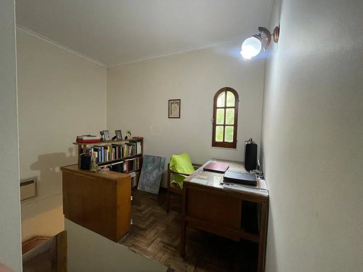 VENTA CASA EN PH, 4 DORMITORIOS CENTRO NEUQUEN 2