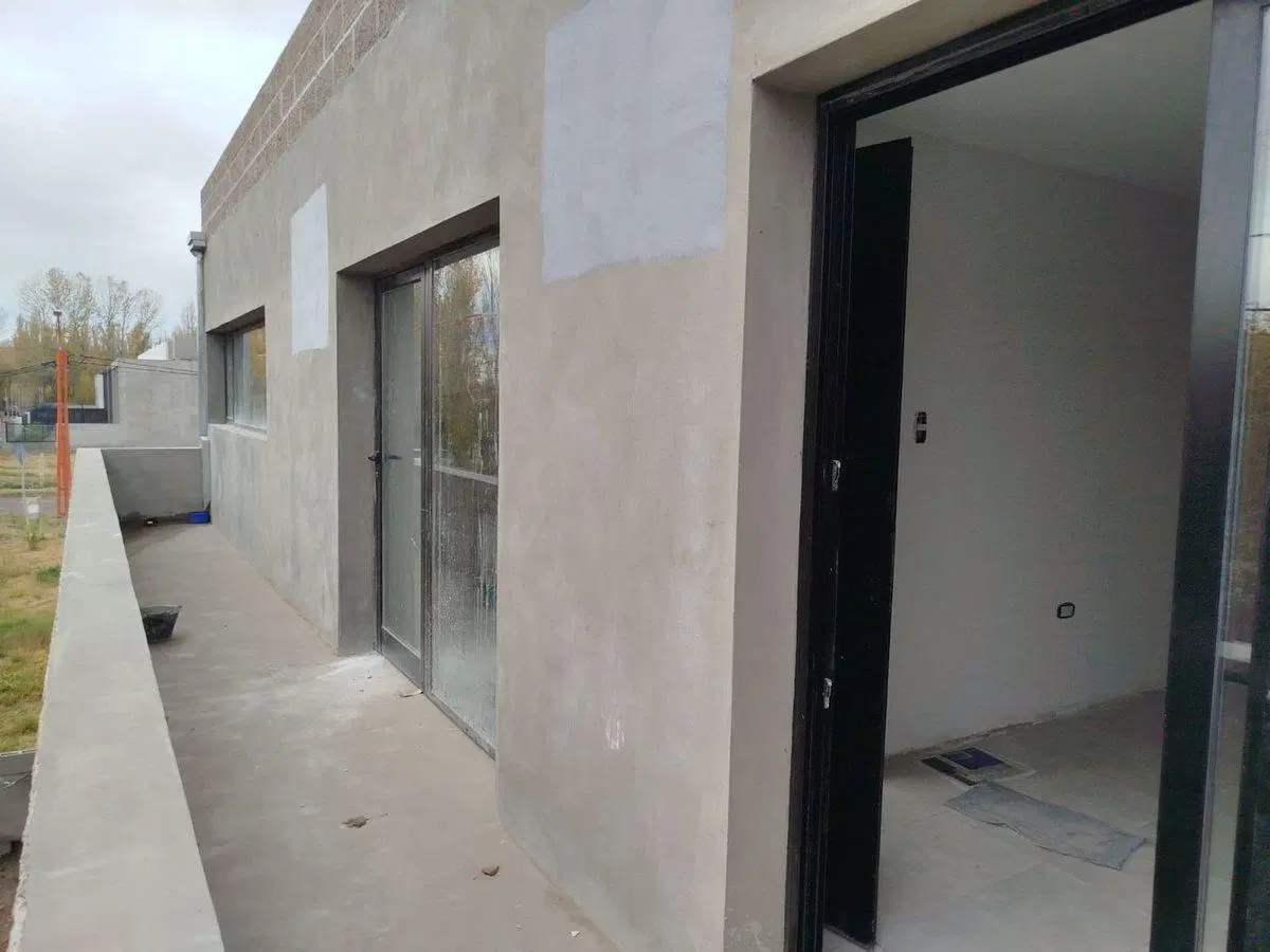 ALQUILER APTO COMERCIAL A ESTRENAR, CIPOLLETTI 3