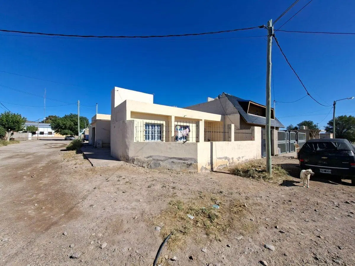 VENTA CASA ESQUINA  SIERRA GRANDE RIO NEGRO 2