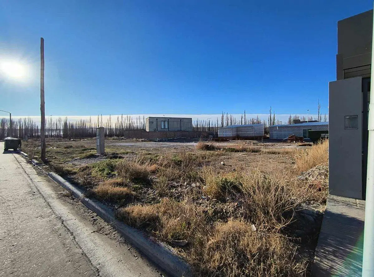 VENTA TERRENO PLOTTIER, LOTEO CONFLUENCIA 4
