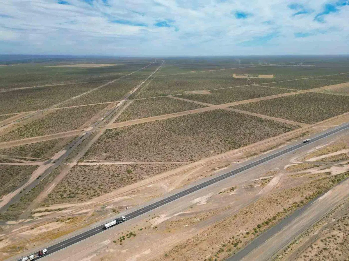 VENTA 2HAS FRENTE RUTA EN NUEVA RUTA DEL PETRÓLEO 5