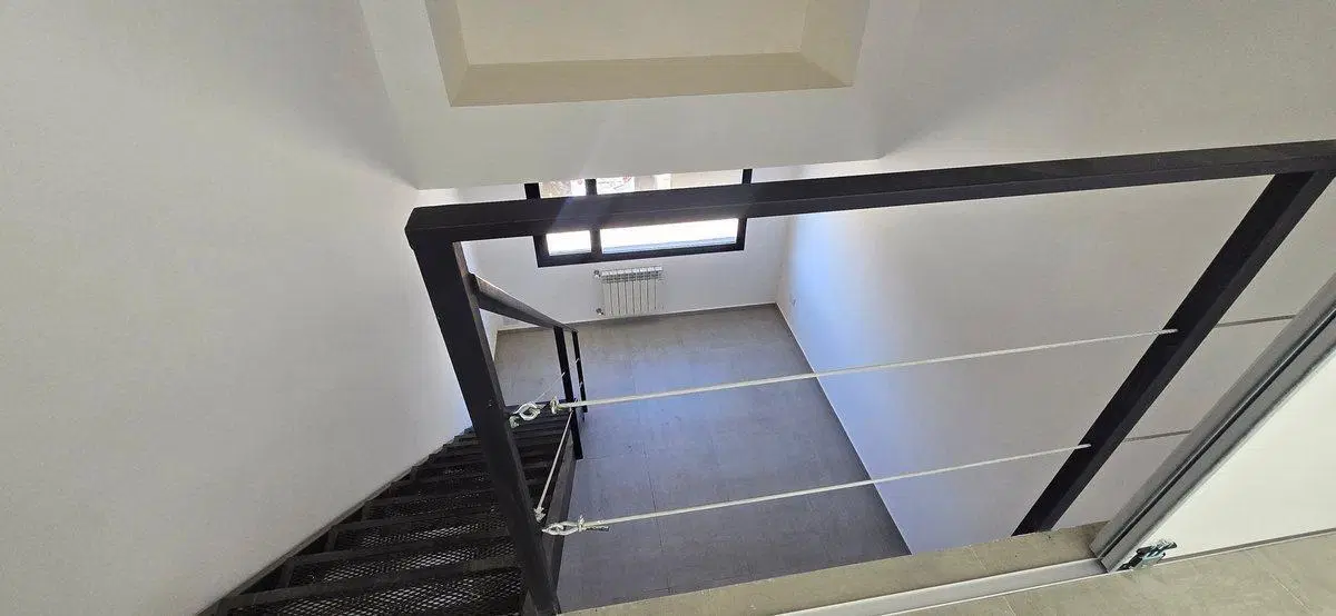 VENTA DTO. LOFT C/COCHERA-COND. ABEDULES III, NQN 2