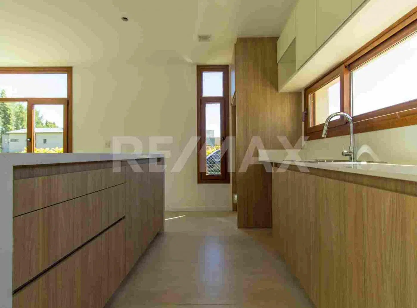 ALQUILER CASA A ESTRENAR 4 DORM, SAUCES EL LIMAY 4