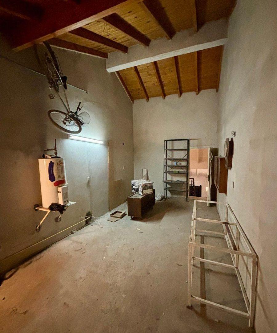 VENTA CASA TRES DORMITORIOS MAS DEPARTAMENTO