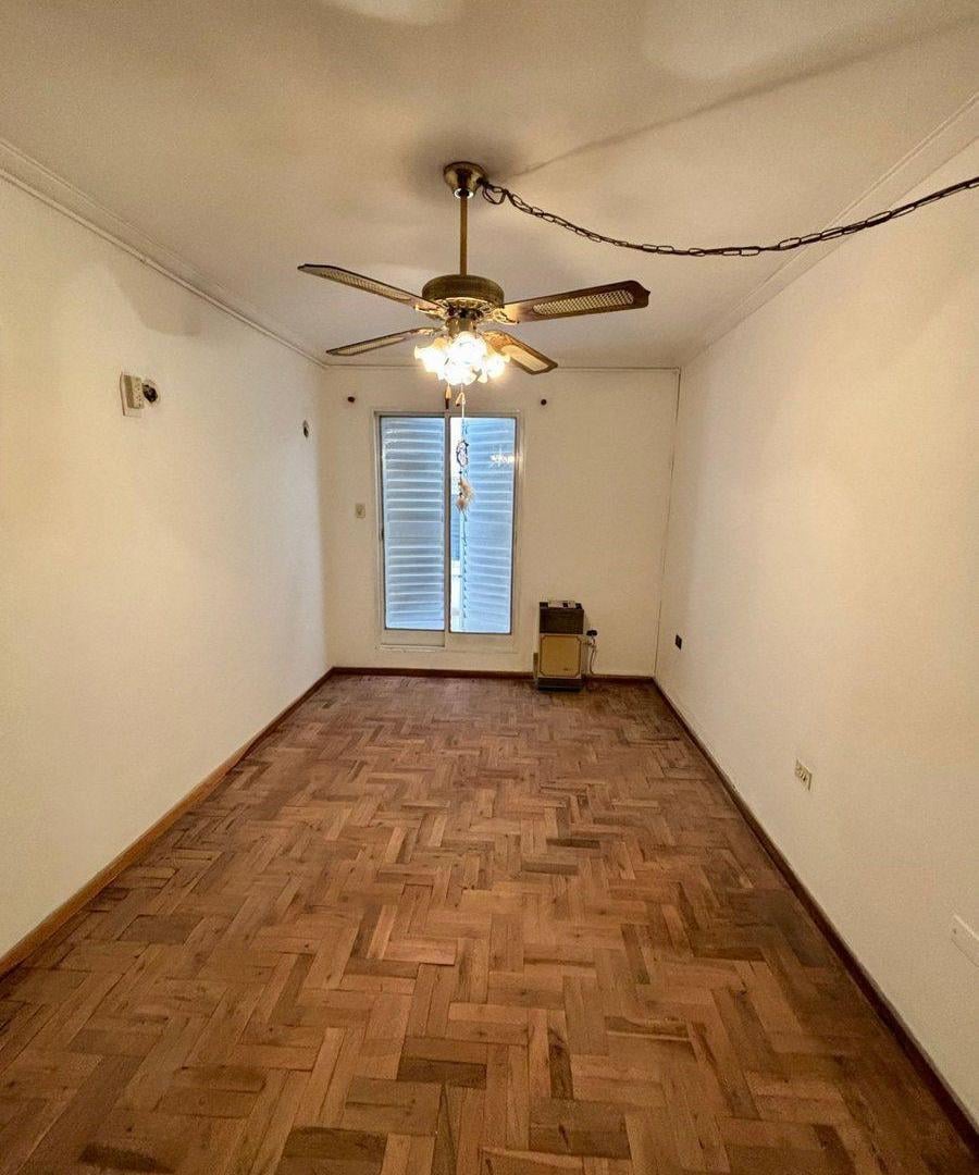 VENTA CASA TRES DORMITORIOS MAS DEPARTAMENTO