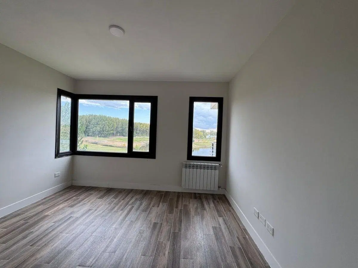 VENTA DEPARTAMENTO 2 DORM CON TERRAZA, B° CANALES 2