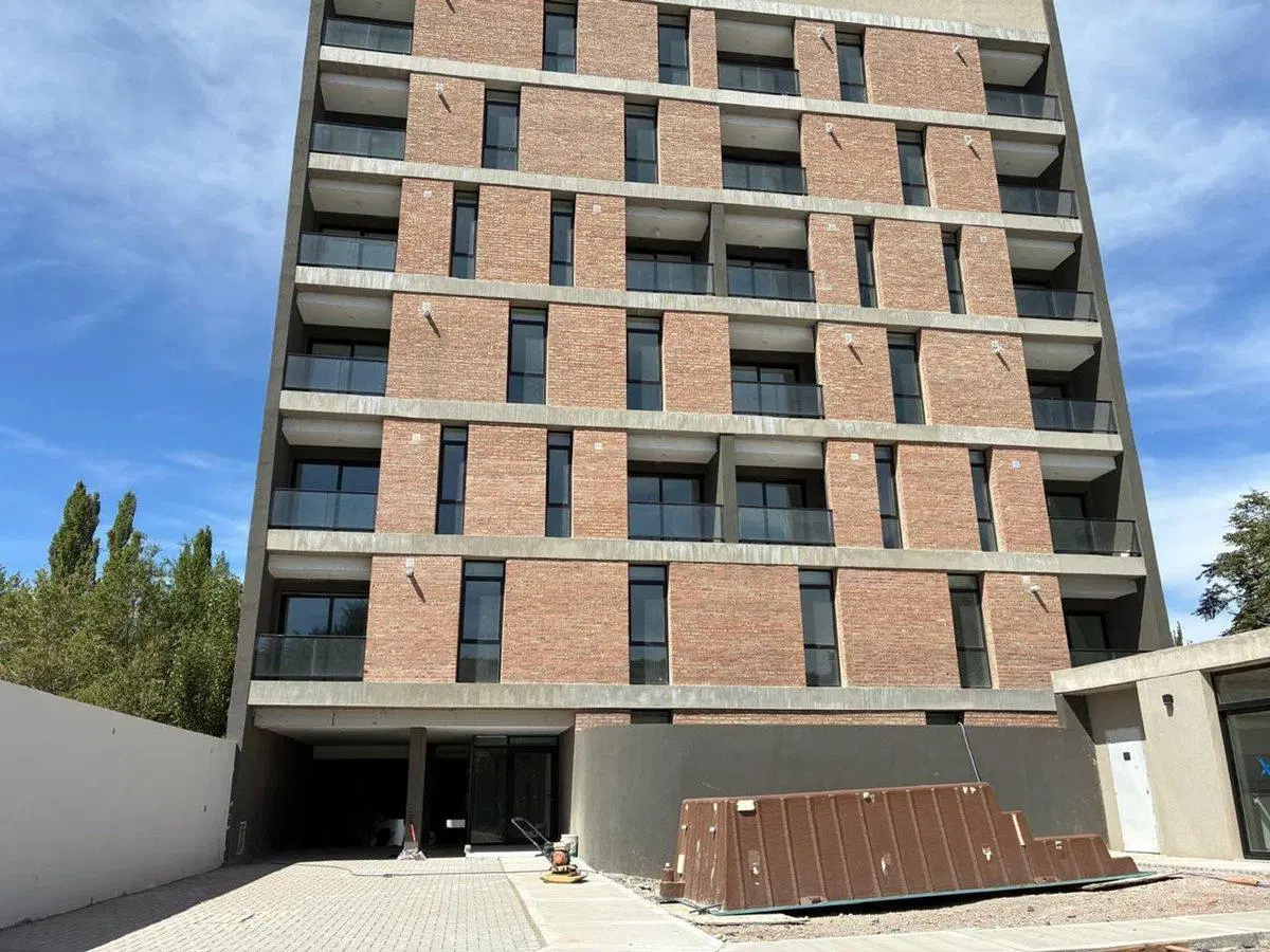 VENTA DPTO 1 DORMITORIO EDIF NOVA R7, CENTENARIO 2