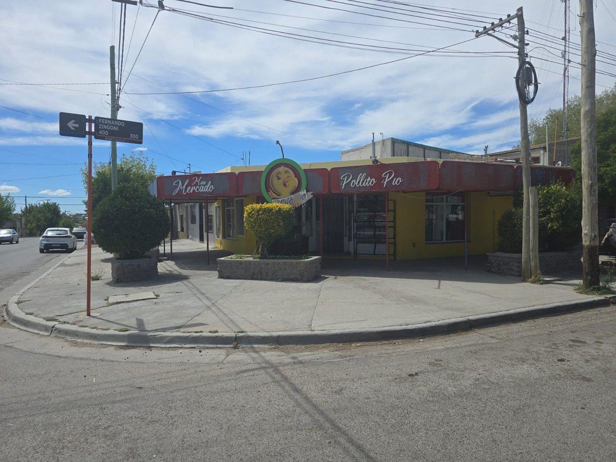 VENTA CASA + LOCAL COMERCIAL + 5 DPTOS