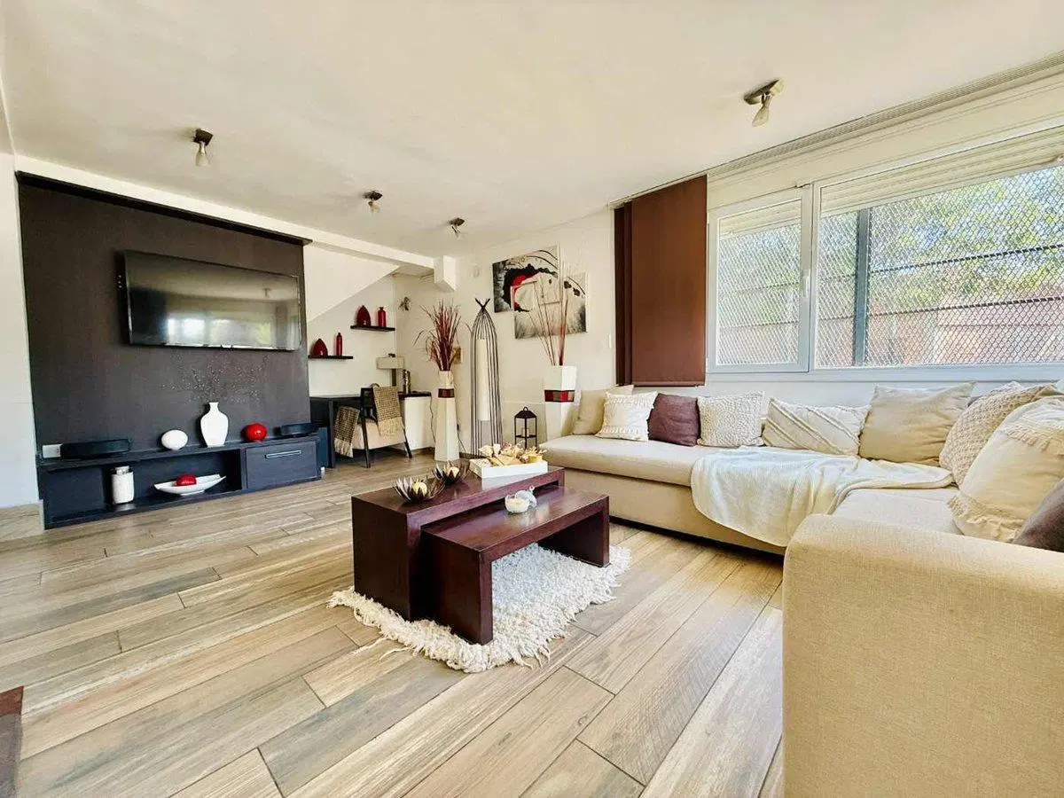 VENTA CASA 3 DORMITORIOS CENTRO NEUQUEN 5