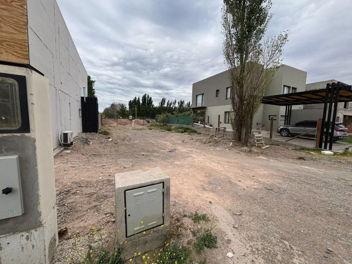 VENTA LOTE EN BARRIO PRIVADO COSTA SERENA 3