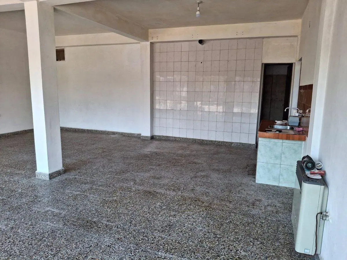ALQUILER LOCAL COMERCIAL - GUATEMALA 630 5