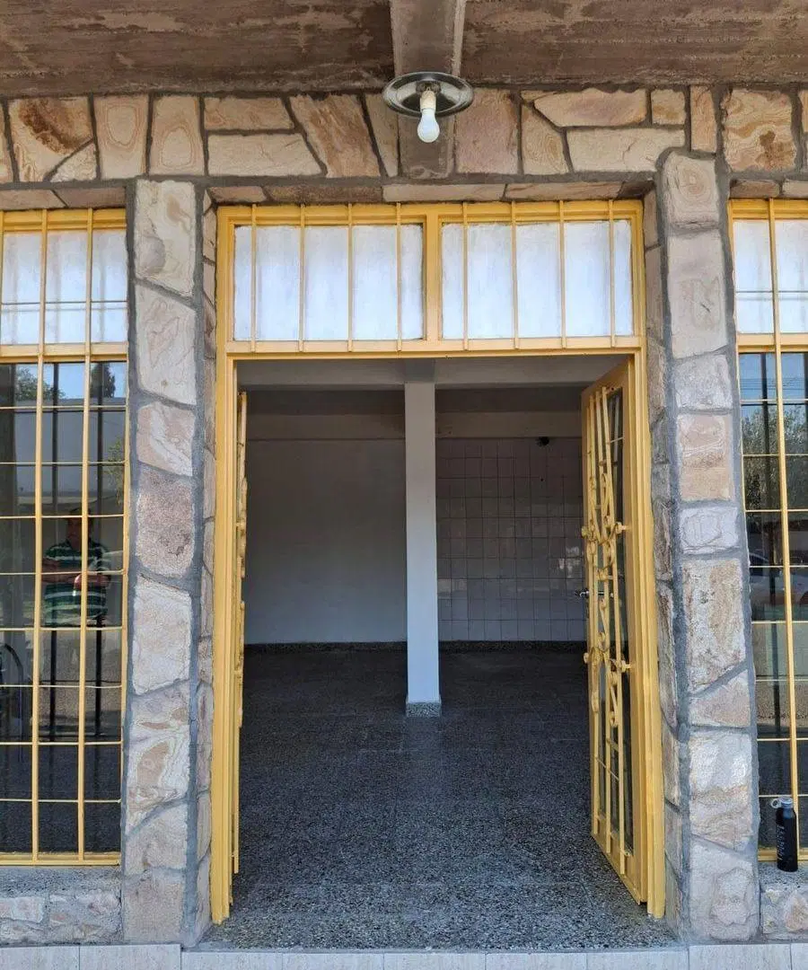 ALQUILER LOCAL COMERCIAL - GUATEMALA 630 3