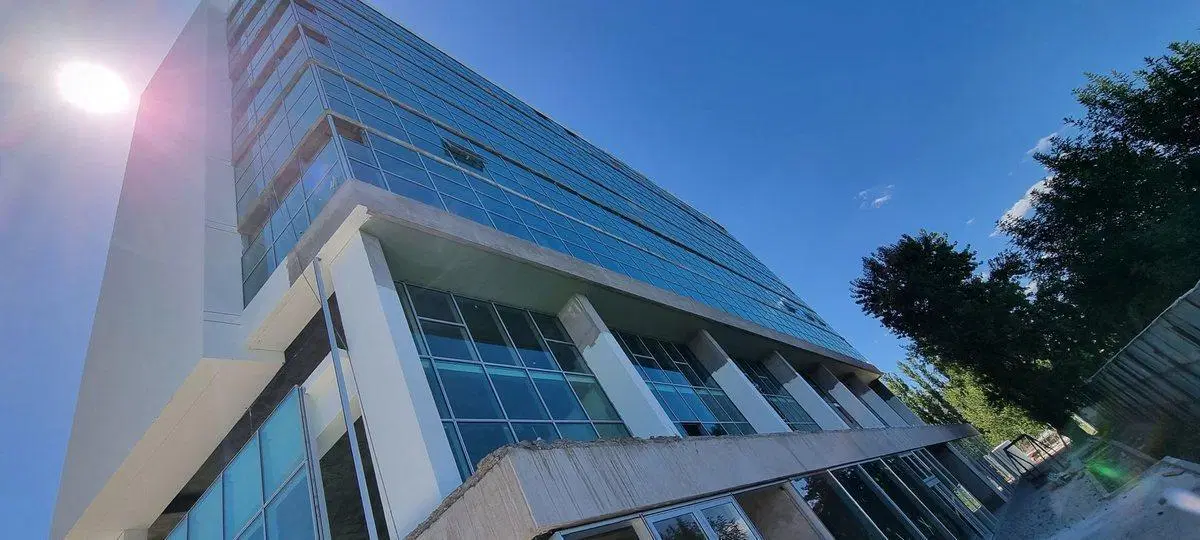 OFICINA EN TORRE ZAFIRO OFFICE CENTER, NQN 5