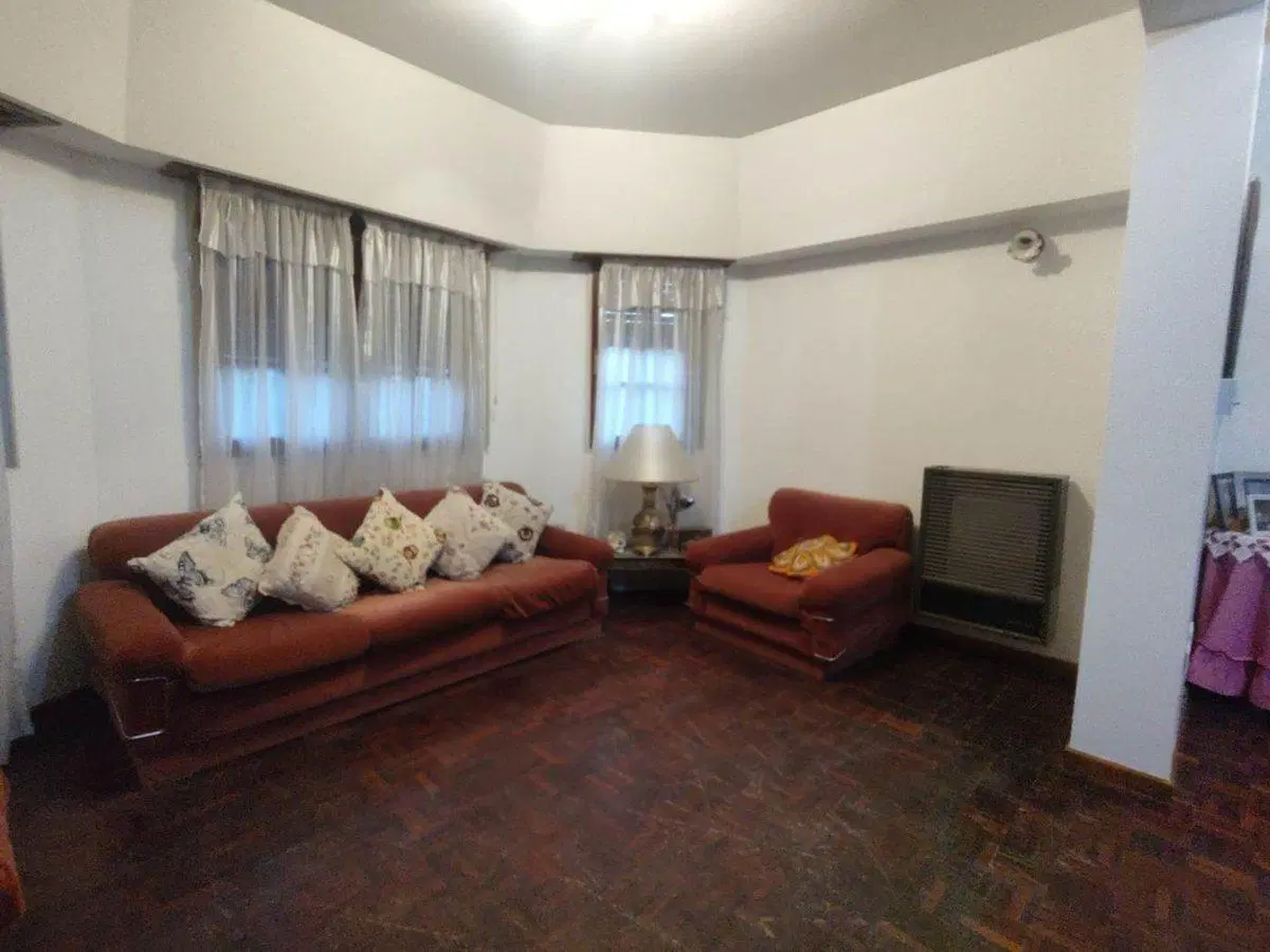 VENTA CASA 3 DORMITORIOS ALTA BARDA 4