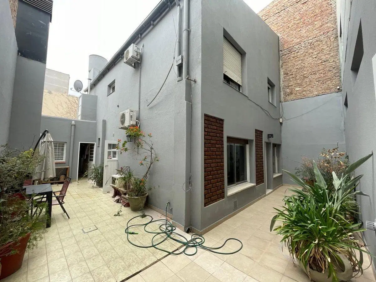 VENTA CASA EN PH, 4 DORMITORIOS CENTRO NEUQUEN 2