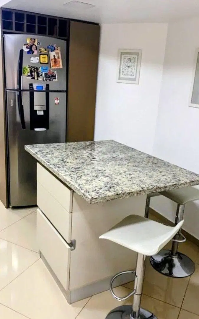 VENTA TRIPLEX 3 DORMITOROS B° SANTA GENOVEVA 4