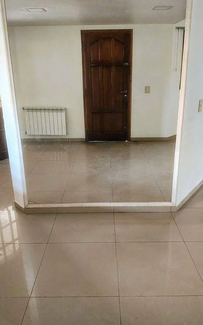 VENTA TRIPLEX 3 DORMITOROS B° SANTA GENOVEVA 2