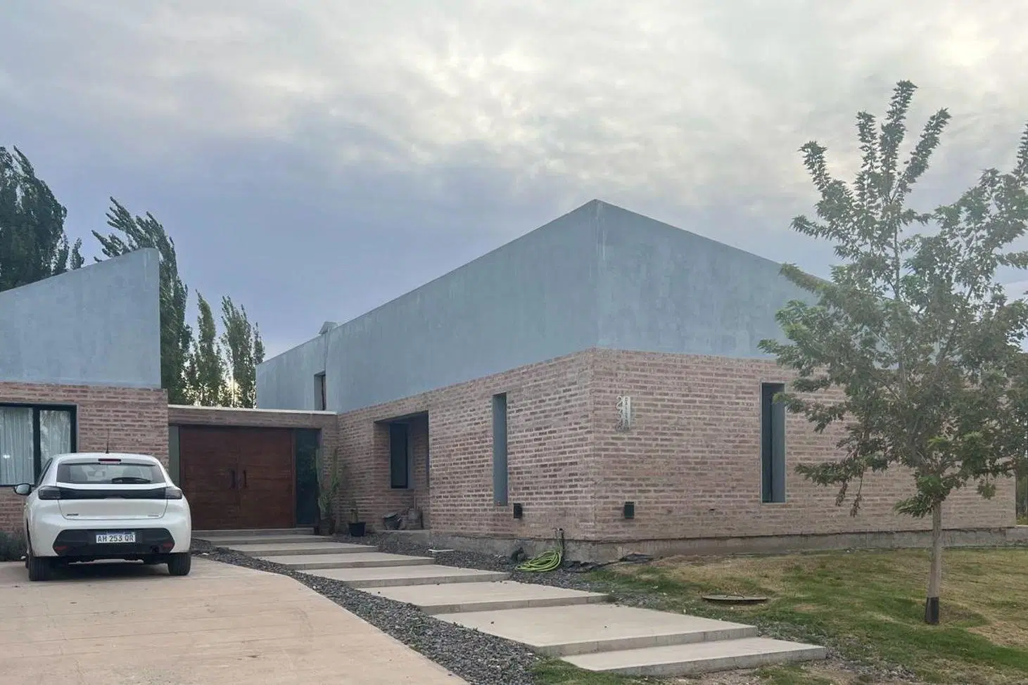 Casa nivel Gerencial 4 dormitorios - B "El Vergel" 2