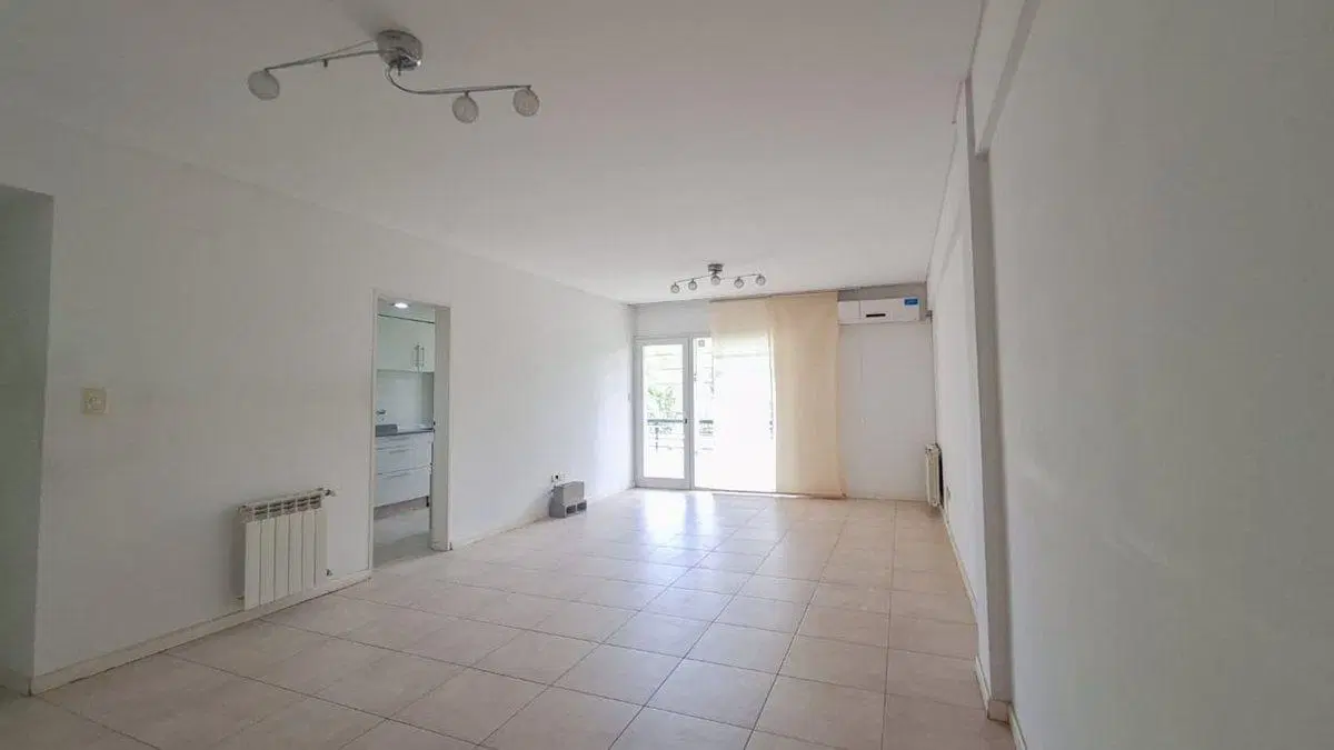 VENTA DEPARTAMENTO 2 DORMITORIOS, COCHERA/BAULERA 4