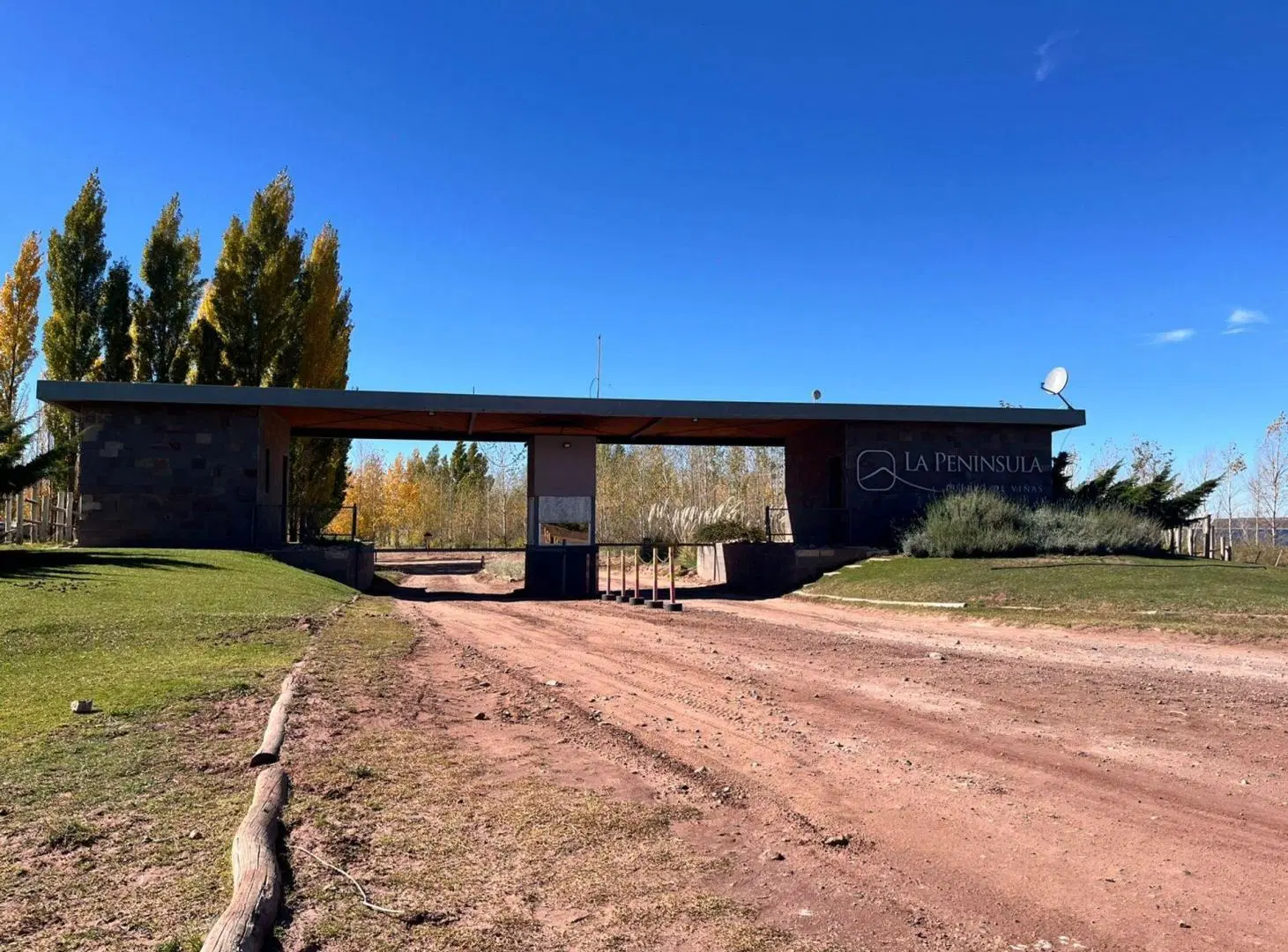 VENTA LOTE LA PENINSULA LAGO MARIMENUCO 2