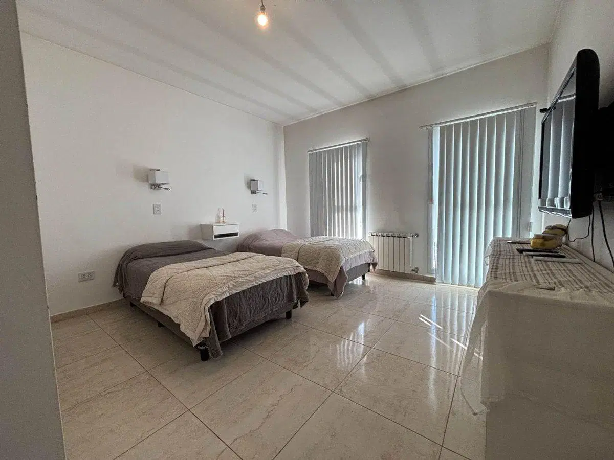 ALQUILER CASA 2 DORM, AMOBLADA CON PILETA 4