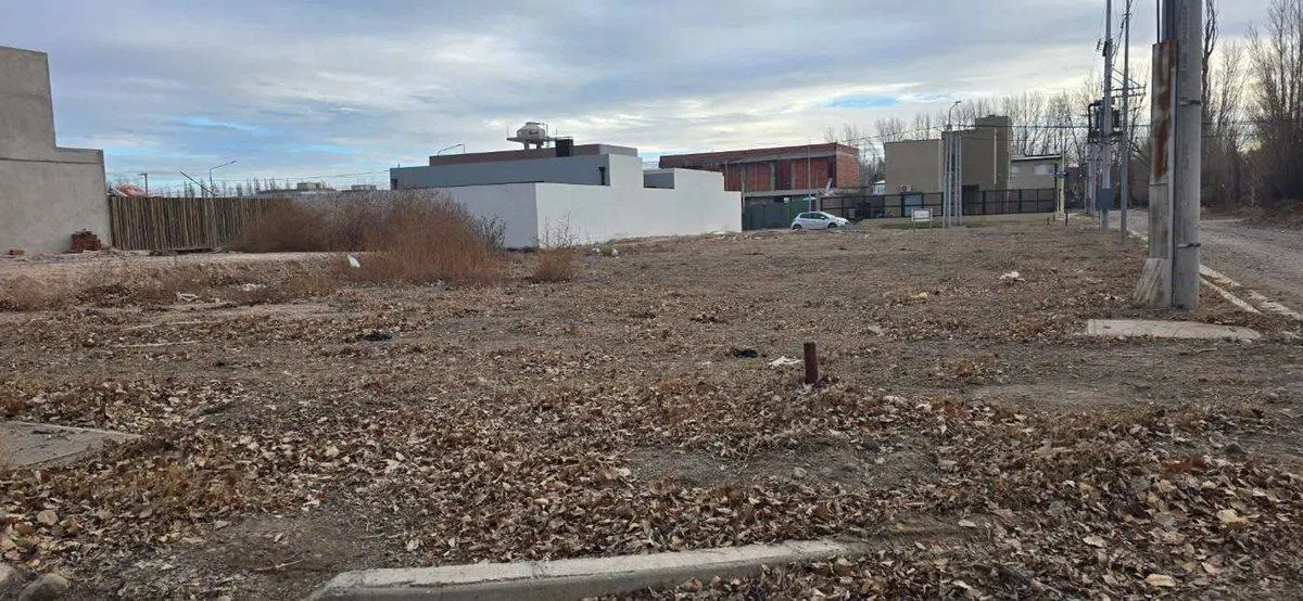 VENTA LOTE BARRIO RESIDENCIAL AYRES DEL LIMAY 4