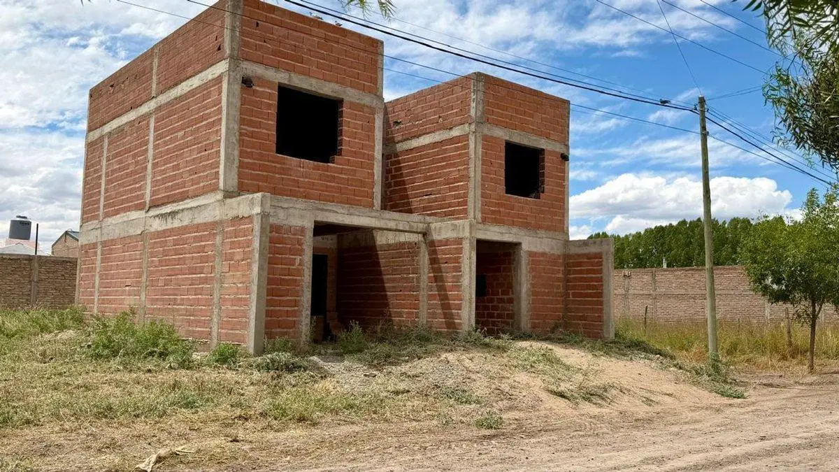 VENTA DUPLEX A TERMINAR, SAN PATRICIO DEL CHAÑAR 4