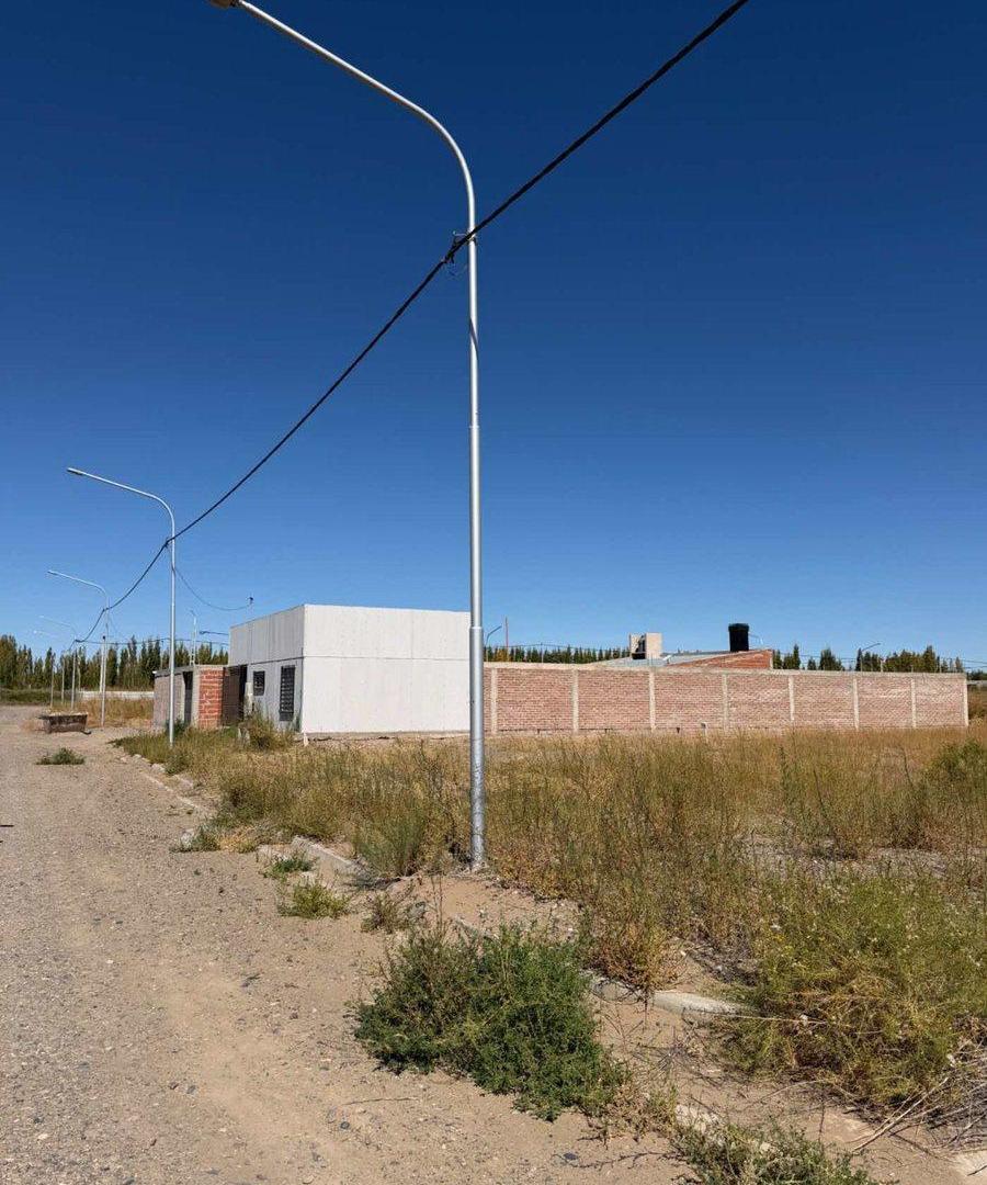 VENTA DE LOTE EN ESQUINA, BARRIO PEUMAYEN
