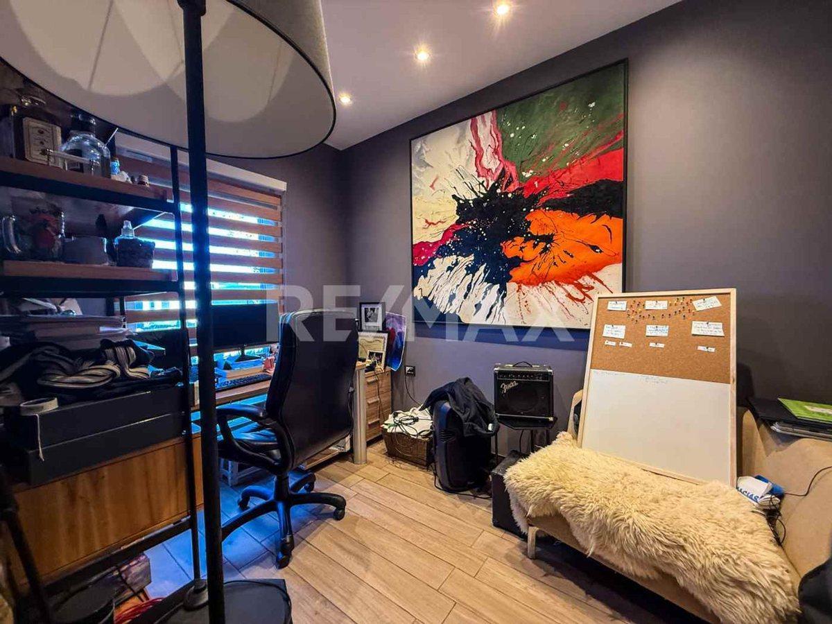 Foto de VENTA CASA 4 DORM + ESTUDIO - CANALES DE PLOTTIER, imagen 3