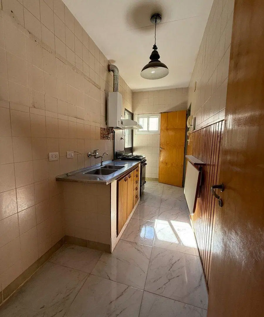 VENTA DEPARTAMENTO 3 DORMITORIOS BROWN 950 5