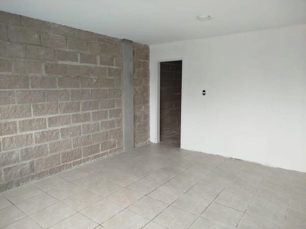 ALQUILER APTO COMERCIAL A ESTRENAR, CIPOLLETTI 5