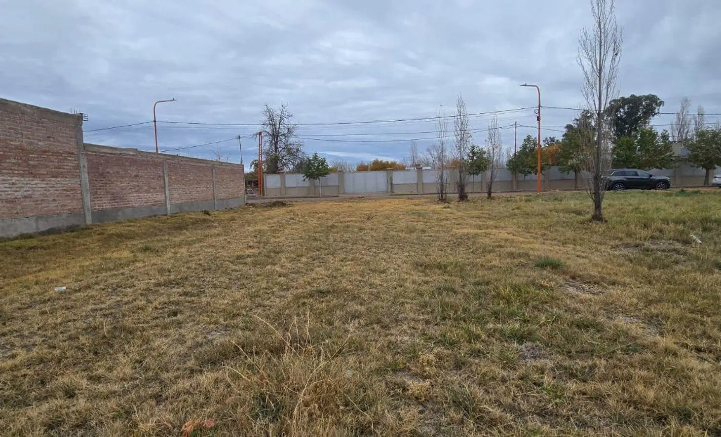 VENTA LOTE EN BARRIO LOS TORDOS, CIPOLLETTI 4