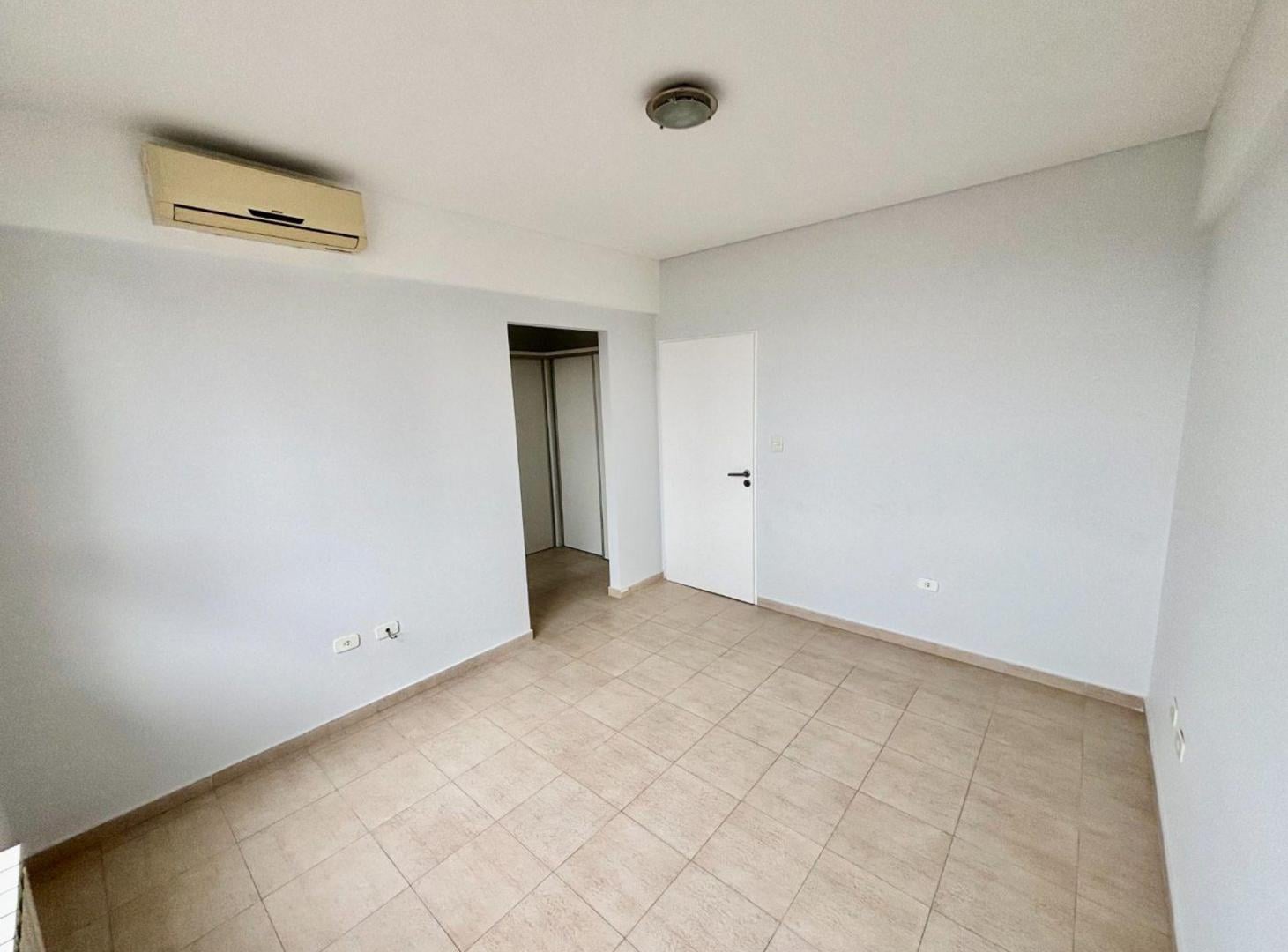 VENTA DEPARTAMENTO 3 DORMITORIOS CON COCHERA