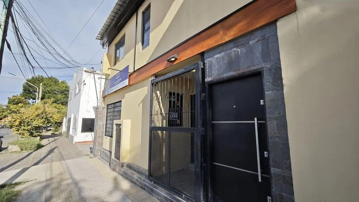 ALQUILER LOCAL COMERCIAL/OFICINA FAVA 554 NEUQUEN 2