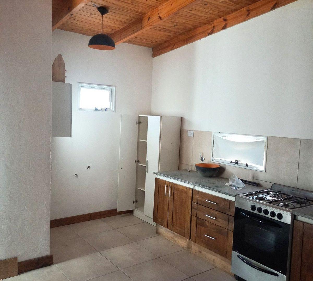 Foto de VENTA CASA DE DOS DORMITORIOS APTA CREDIT0, imagen 5