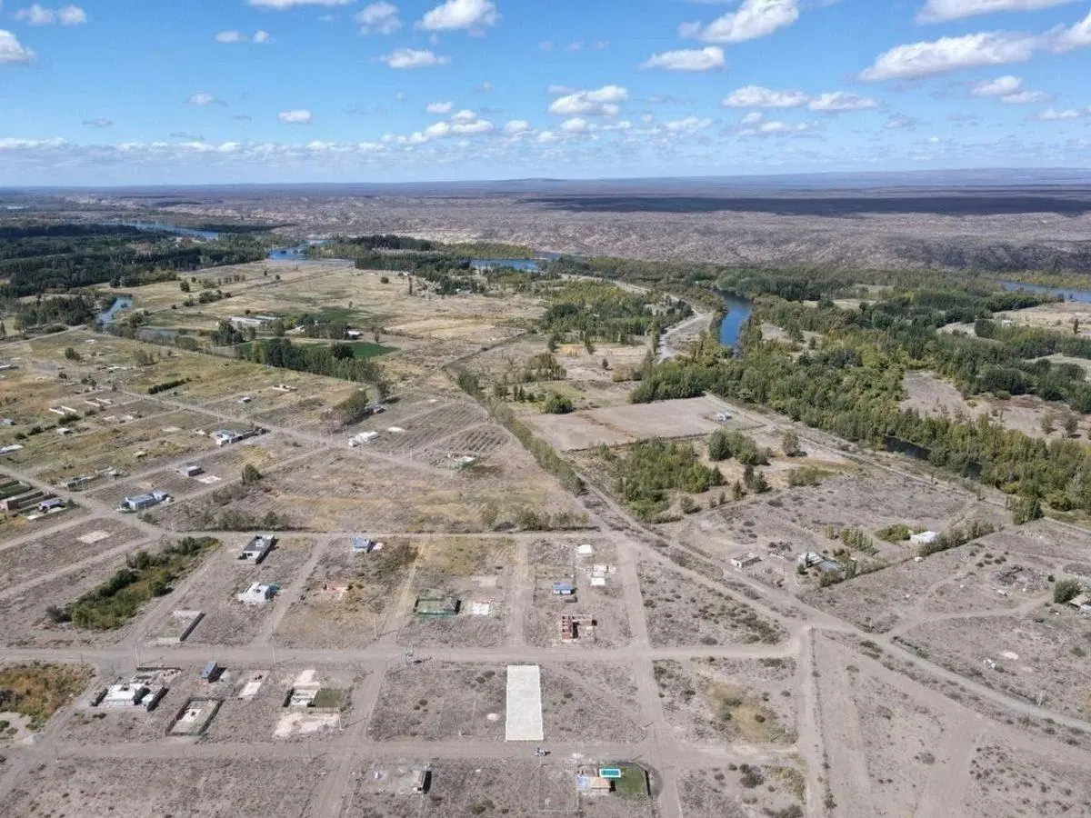 VENTA LOTE B°JARDINES DEL LIMAY CHINA MUERTA 3