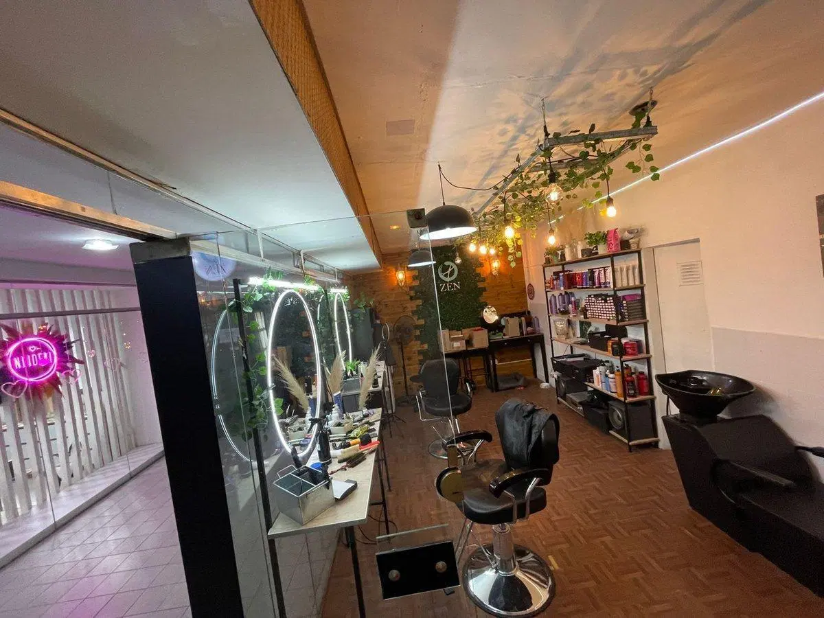VENTA LOCAL COMERCIAL/OFICINA CENTRO NEUQUEN 2
