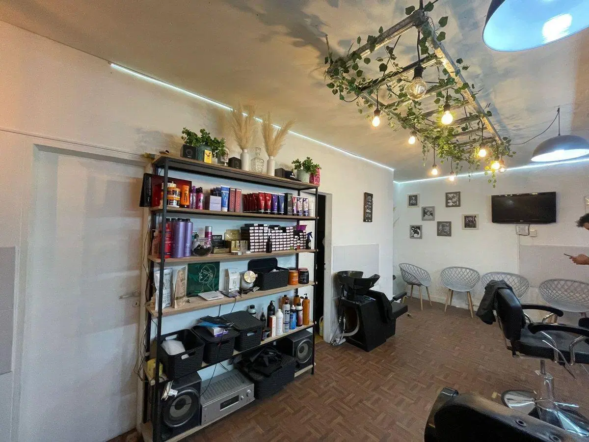 VENTA LOCAL COMERCIAL/OFICINA CENTRO NEUQUEN 5