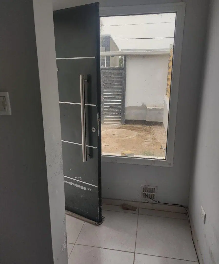 VENTA CASA DOS DORMITORIOS EN BARRIO RIO LIMAY 3