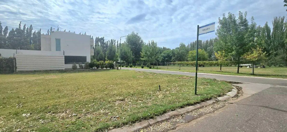 VENTA LOTE LA COMARCA, CENTENARIO 2
