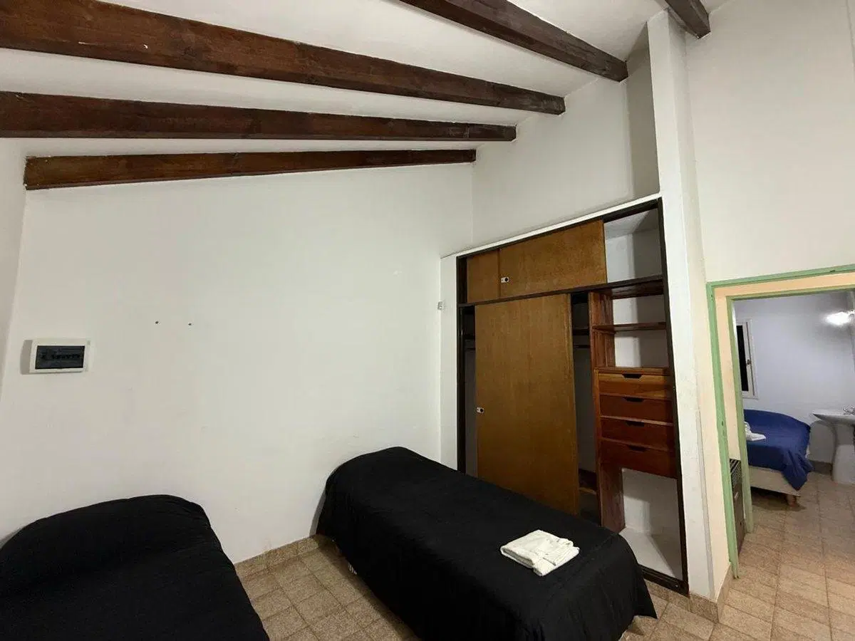 CASA CON SALON COMERCIAL, SAN PATRICIO DEL CHAÑAR 4