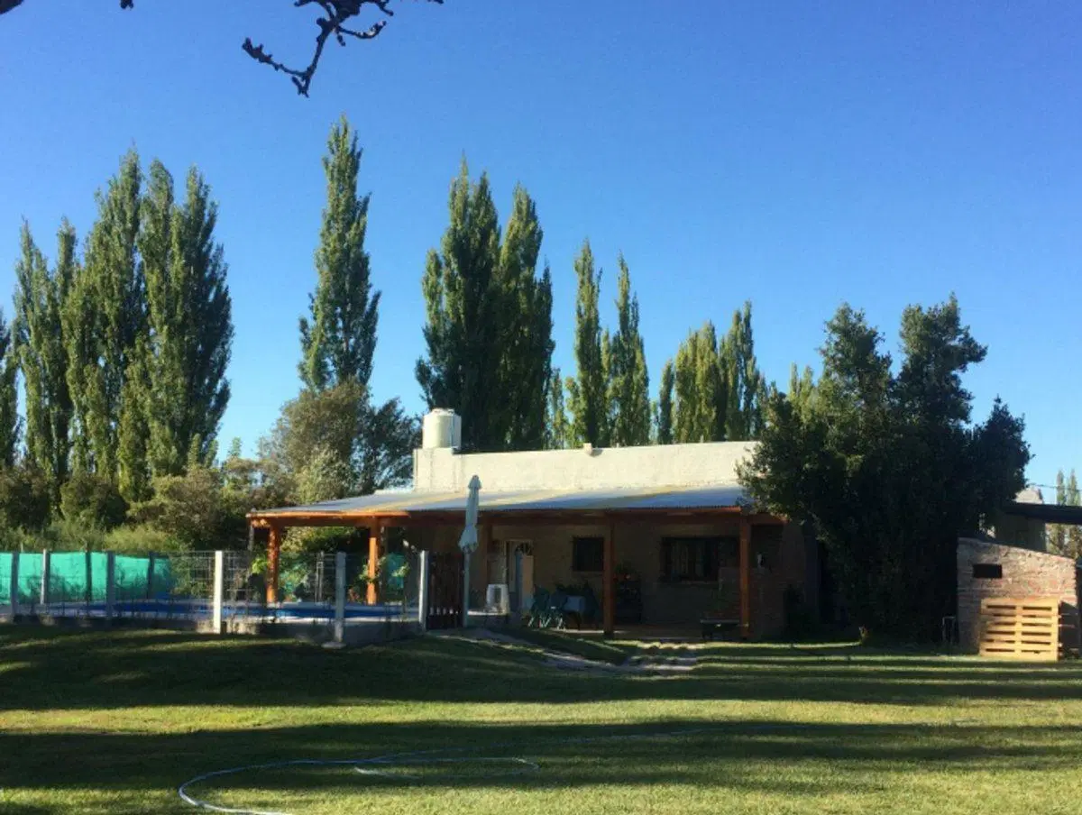 VENTA CASA QUINTA 3 DORM. PILETA 5 HA, FDEZ ORO 3
