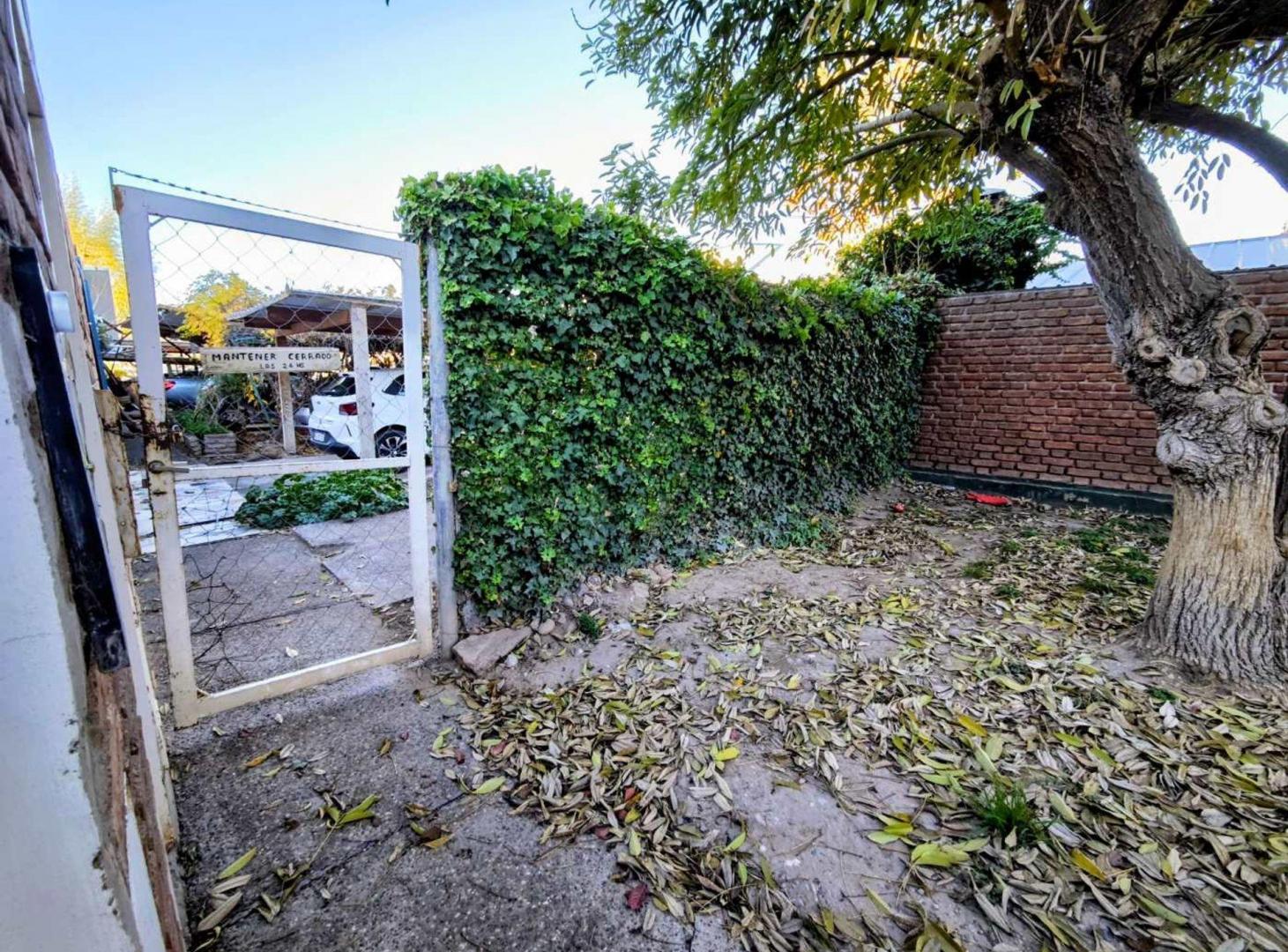 VENTA DUPLEX 3 DORM C/ COCHERA SAN MARTIN 2280 NQN