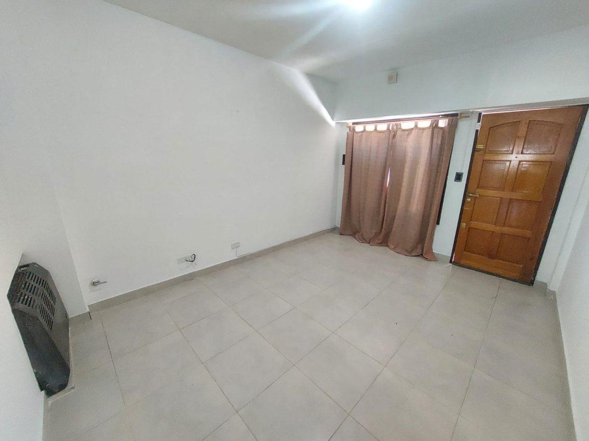 Foto de ALQUILER TRÍPLEX B° SANTA GENOVEVA, imagen 4
